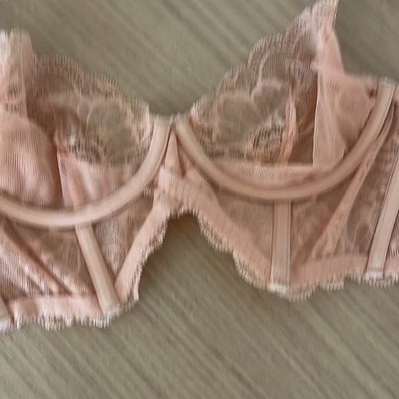 L’Agent by Agent Provocateur underwire balconette Bra - Picture 3 of 5